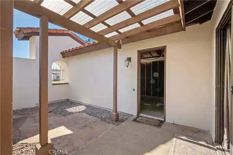 Exterior - 1811 Woodbrook Ln, Fallbrook, CA 92028 photo 4 of 8