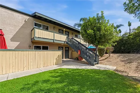 Exterior - 868 E Alvarado #44, Fallbrook, CA 92028 photo 1 of 4