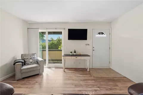 Living - 868 E Alvarado #44, Fallbrook, CA 92028 photo 3 of 3