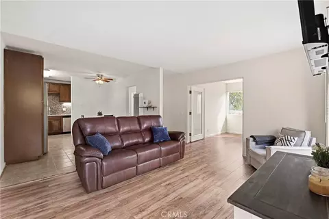Living - 868 E Alvarado #44, Fallbrook, CA 92028 photo 1 of 3