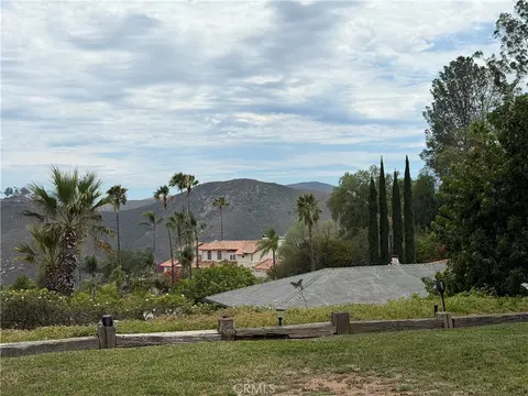 Exterior - 1229 Via Sendero, Escondido, CA 92029 photo 9 of 12