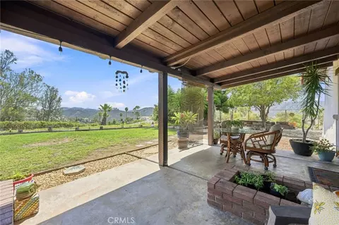 Exterior - 1229 Via Sendero, Escondido, CA 92029 photo 13 of 25