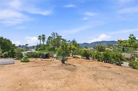 Exterior - 1229 Via Sendero, Escondido, CA 92029 photo 21 of 25