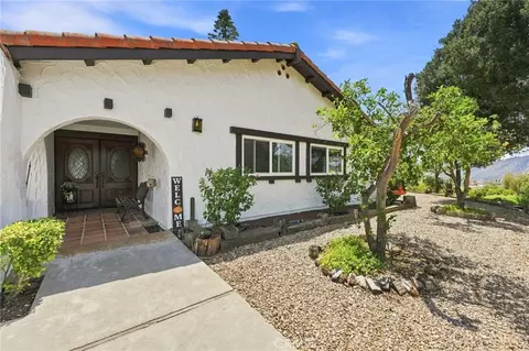 Exterior - 1229 Via Sendero, Escondido, CA 92029 photo 5 of 25