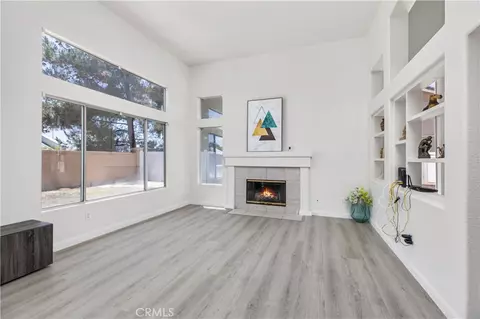 Living - 32163 Cala Torrente, Temecula, CA 92592 photo 4 of 7