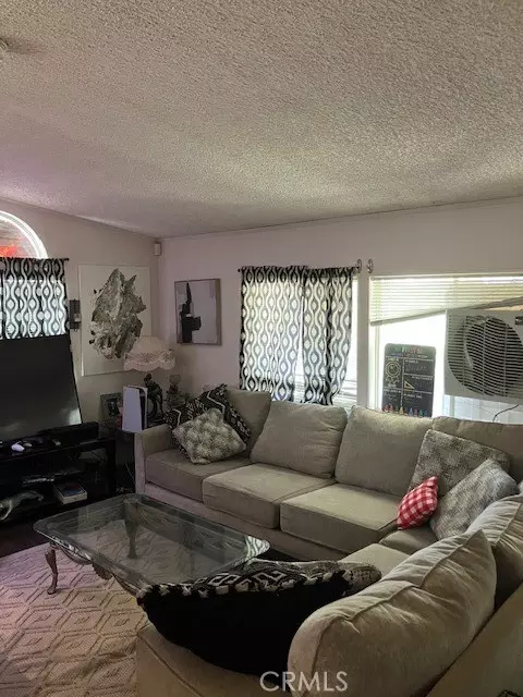 1030 E Avenue S #38, Palmdale, CA 93550 photo 6