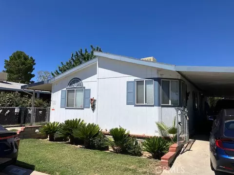 1030 E Avenue S #38, Palmdale, CA 93550 photo 3