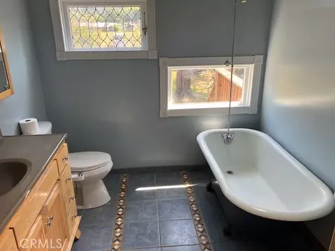 Bath - 7110 Myrtle, Eureka, CA 95503 photo 3 of 3