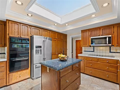 Kitchen - 3514 Laketree, Fallbrook, CA 92028 photo 1 of 4