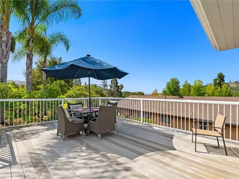 Exterior - 3514 Laketree, Fallbrook, CA 92028 photo 8 of 14