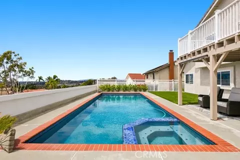 Exterior - 3425 Topeka, Carlsbad, CA 92010 photo 5 of 7