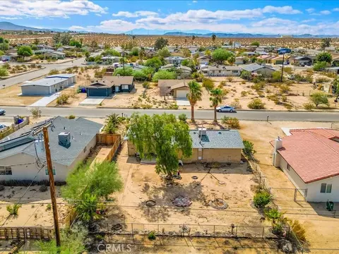 View/Area - 5567 Baileya, Twentynine Palms, CA 92277 photo 5 of 10