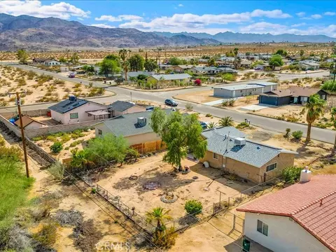 View/Area - 5567 Baileya, Twentynine Palms, CA 92277 photo 3 of 10