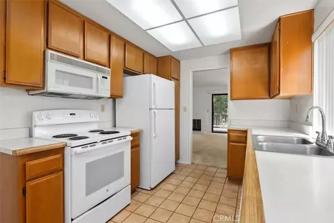 Kitchen - 4218 Los Padres Dr, Fallbrook, CA 92028 photo 1 of 5