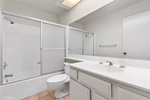 Bath - 4218 Los Padres Dr, Fallbrook, CA 92028 photo 3 of 3