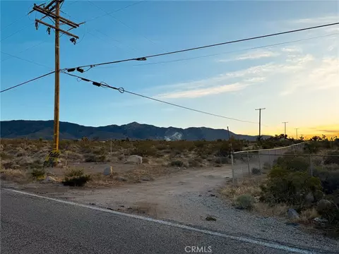 7980 Crystal Creek Rd, Lucerne Valley, CA 92356