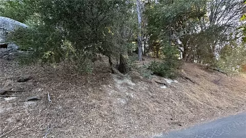 0 Mid Ln, Twin Peaks, CA 92391 photo 3