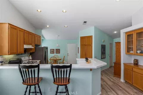 Kitchen - 4933 Lake Shore Ct, Fallbrook, CA 92028 photo 1 of 5