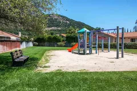 Exterior - 4933 Lake Shore Ct, Fallbrook, CA 92028 photo 9 of 9