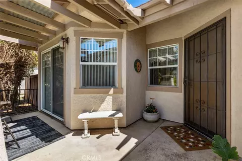 Exterior - 4933 Lake Shore Ct, Fallbrook, CA 92028 photo 3 of 9