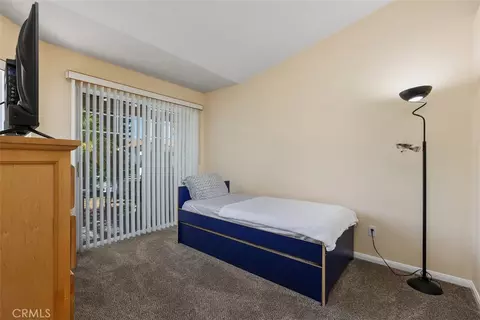 Bedroom - 4933 Lake Shore Ct, Fallbrook, CA 92028 photo 1 of 5