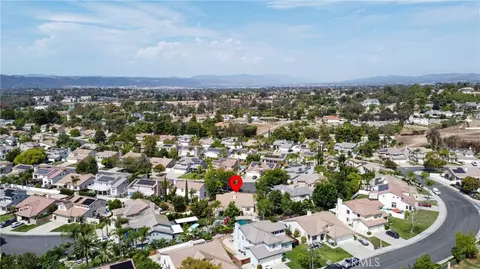 View/Area - 32089 Cala Gerona, Temecula, CA 92592 photo 4 of 4