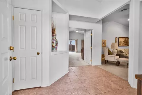 Entry Way - 58370 Mountain Vw, Yucca Valley, CA 92284 photo 1 of 1