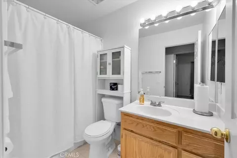 Bath - 58370 Mountain Vw, Yucca Valley, CA 92284 photo 2 of 2