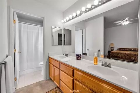 Bath - 58370 Mountain Vw, Yucca Valley, CA 92284 photo 1 of 2