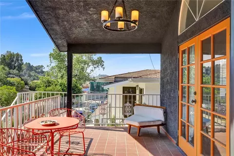 4265 Yosemite, Los Angeles, CA 90065
