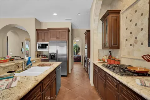 Kitchen - 925 Valley, Vista, CA 92084 photo 4 of 4