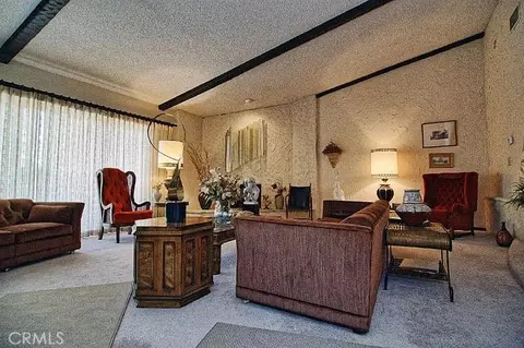 Living - 31314 Clay Riv, Barstow, CA 92311 photo 3 of 3
