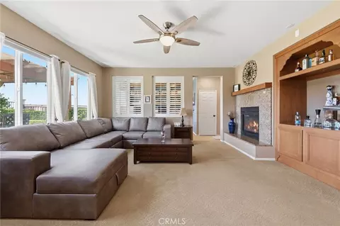 Living - 46125 Grace Ct, Temecula, CA 92592 photo 2 of 5