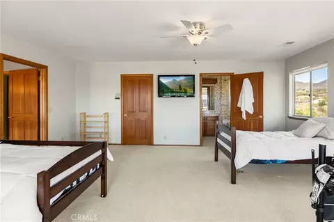 Bedroom - 40461 Rock Mtn, Fallbrook, CA 92028 photo 4 of 6