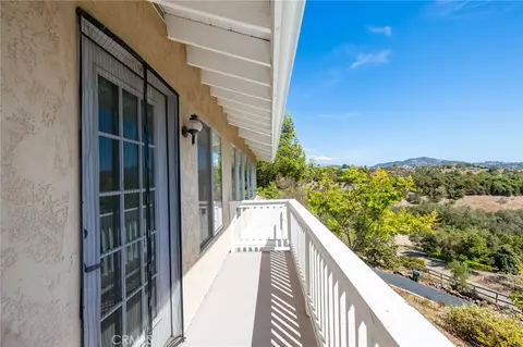 Exterior - 40461 Rock Mtn, Fallbrook, CA 92028 photo 14 of 19