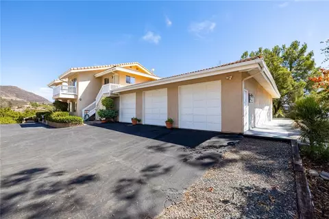 Exterior - 40461 Rock Mtn, Fallbrook, CA 92028 photo 6 of 19