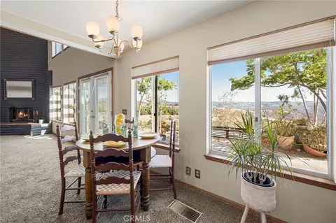 Dining - 40461 Rock Mtn, Fallbrook, CA 92028 photo 3 of 4