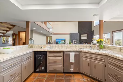 Kitchen - 40461 Rock Mtn, Fallbrook, CA 92028 photo 4 of 9