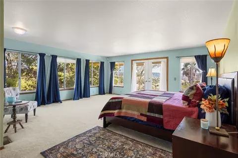 Bedroom - 40461 Rock Mtn, Fallbrook, CA 92028 photo 1 of 6