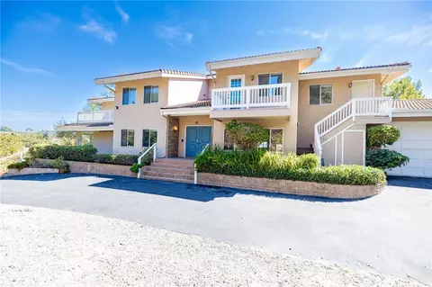 Exterior - 40461 Rock Mtn, Fallbrook, CA 92028 photo 3 of 19