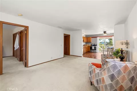 Living - 40461 Rock Mtn, Fallbrook, CA 92028 photo 8 of 10