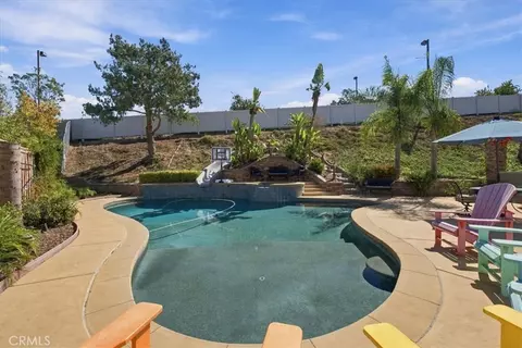 Exterior - 365 Charles Swisher Ct, Fallbrook, CA 92028 photo 7 of 9