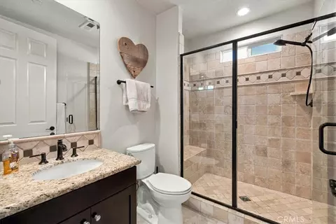 Bath - 365 Charles Swisher Ct, Fallbrook, CA 92028 photo 1 of 5
