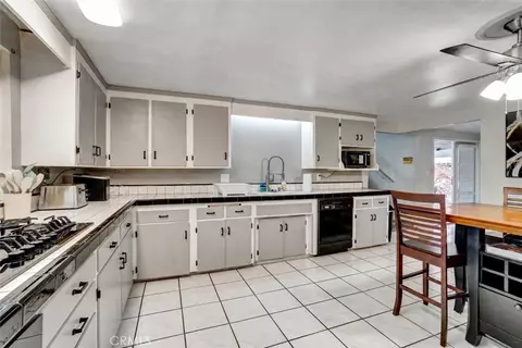 Kitchen - 10150 Sierra Madre, Spring Valley, CA 91977 photo 3 of 3