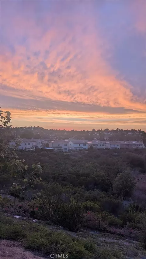 1724 Valley Oak Way, Oceanside, CA 92056