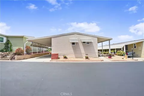 1195 La Moree Rd #77, San Marcos, CA 92078