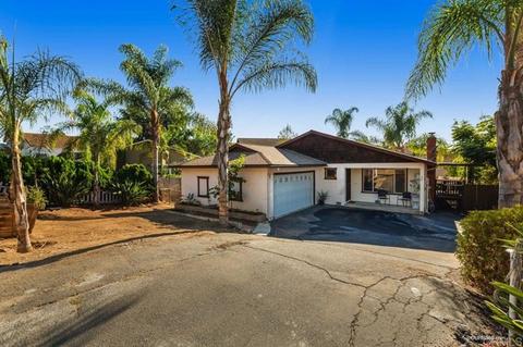 307 E Indian Rock Rd, Vista, CA 92084 photo 1