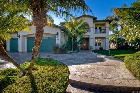710 W Bluff Dr, Encinitas, CA 92024 photo 1