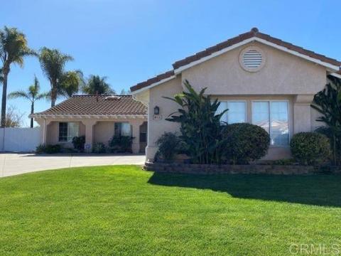 19 Trinity St, Oceanside, CA 92057 photo 1