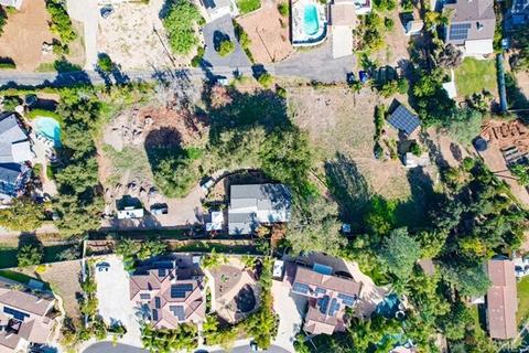 2026 S Juniper St, Escondido, CA 92025 photo 1